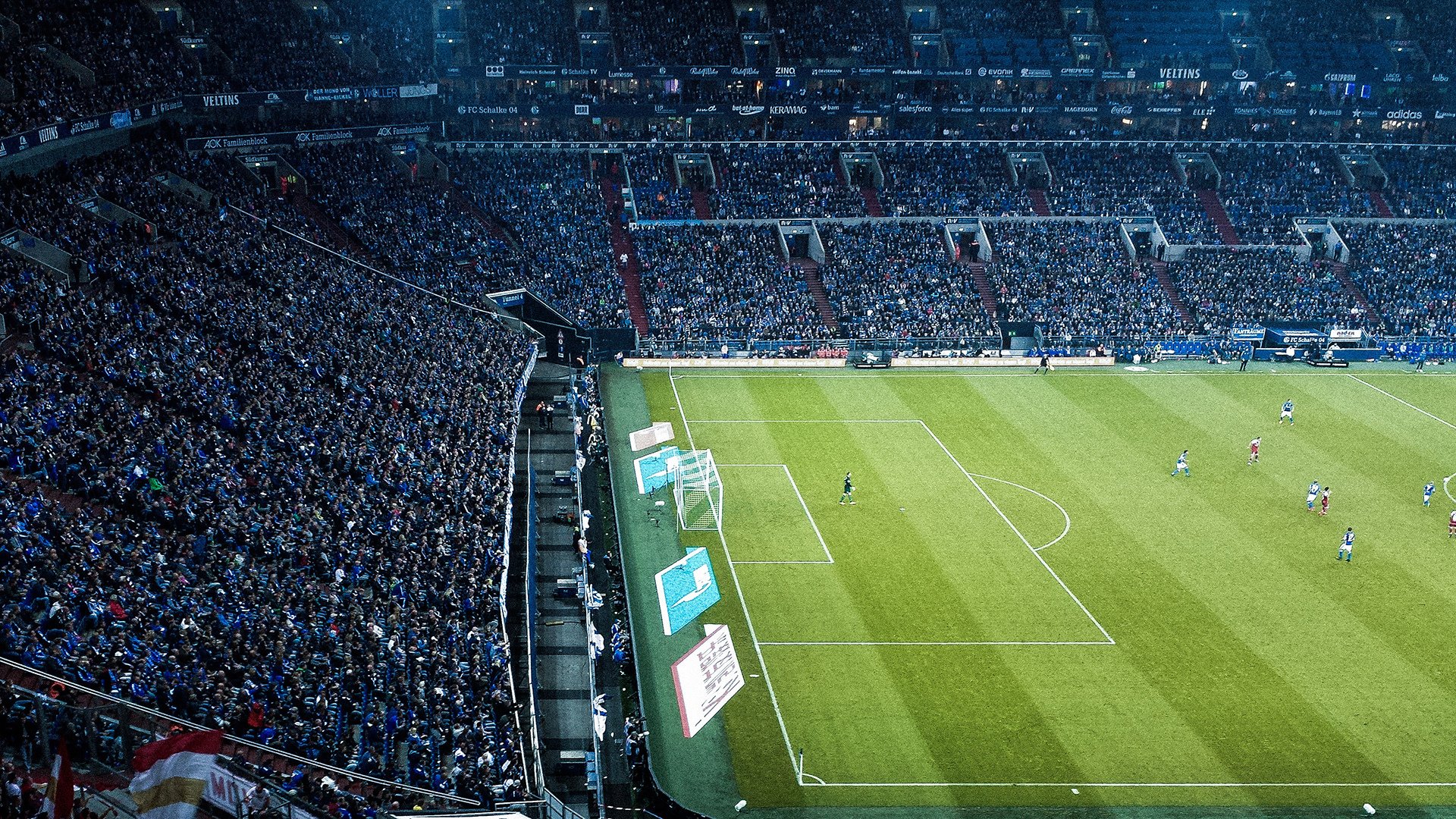 不只是赢球，当篮球跨越赛场与海洋，巨头时代迎来全新解法？